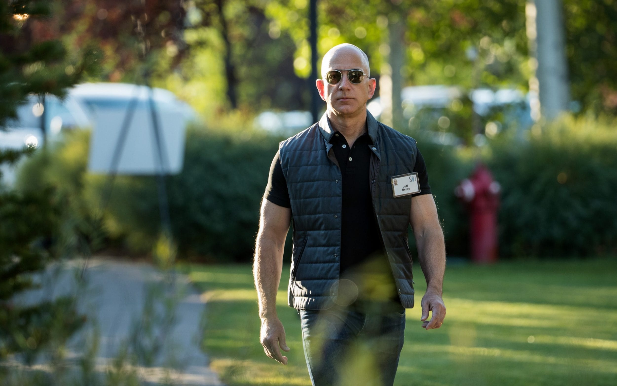 Jeff Bezos wearing sunglasses